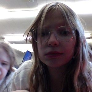 Meet your Posher, Anabella